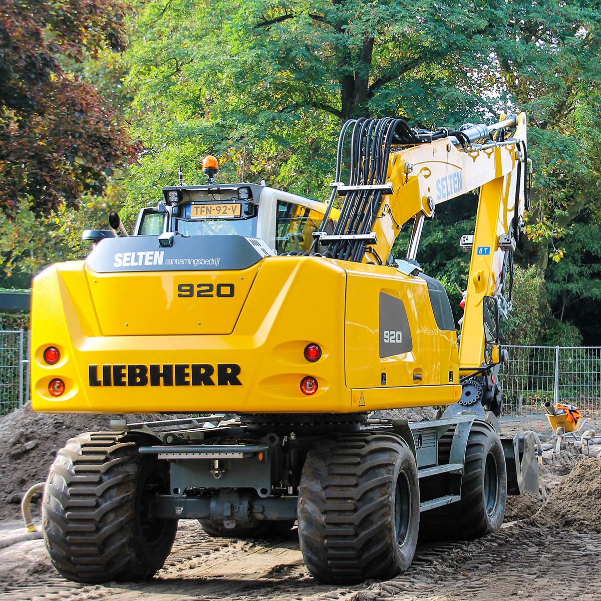 Selten-aannemingsbedrijf-grondverzet-3